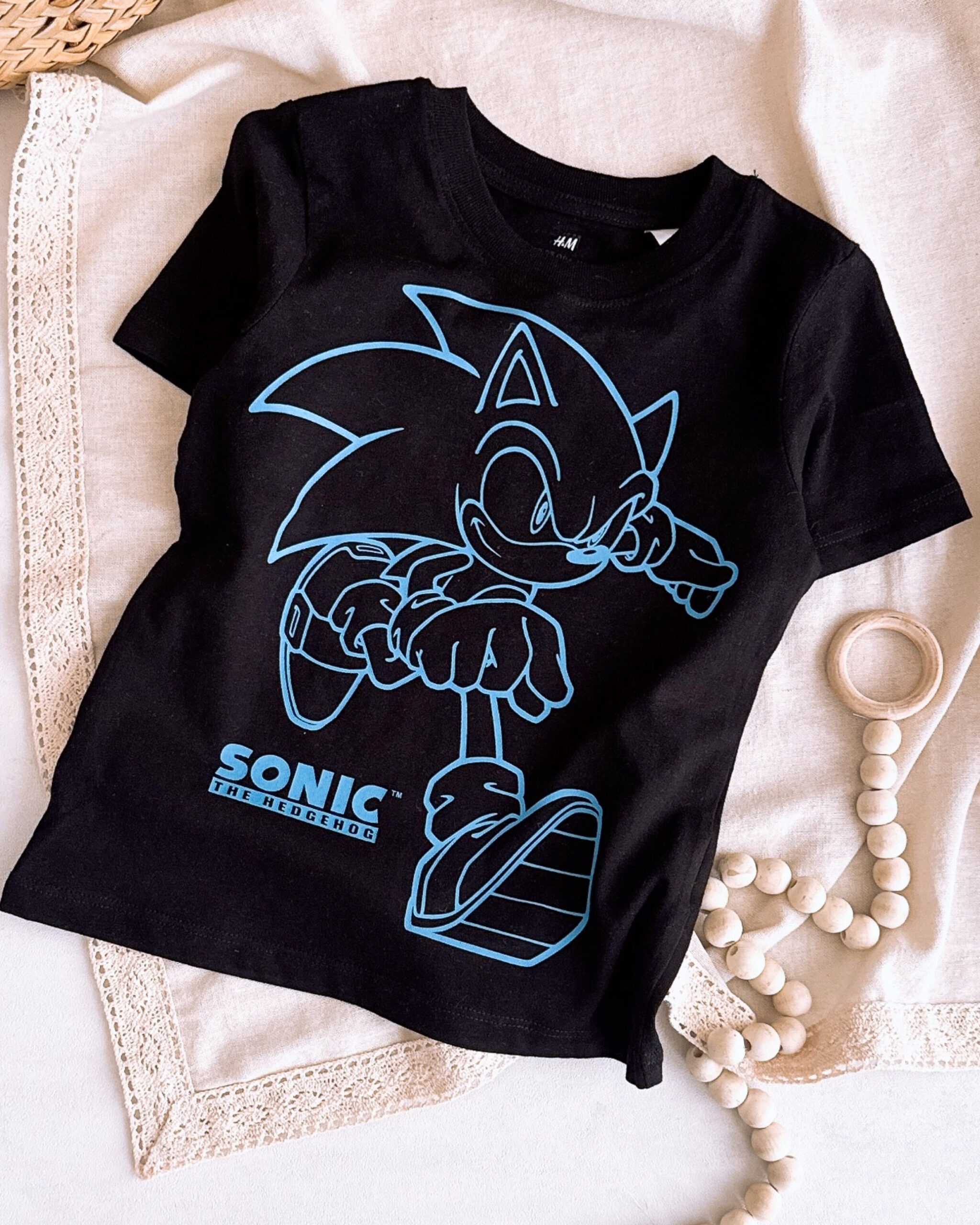 تیشرت پسرانه بچه گانه برند H&M مدل sonic مشکی