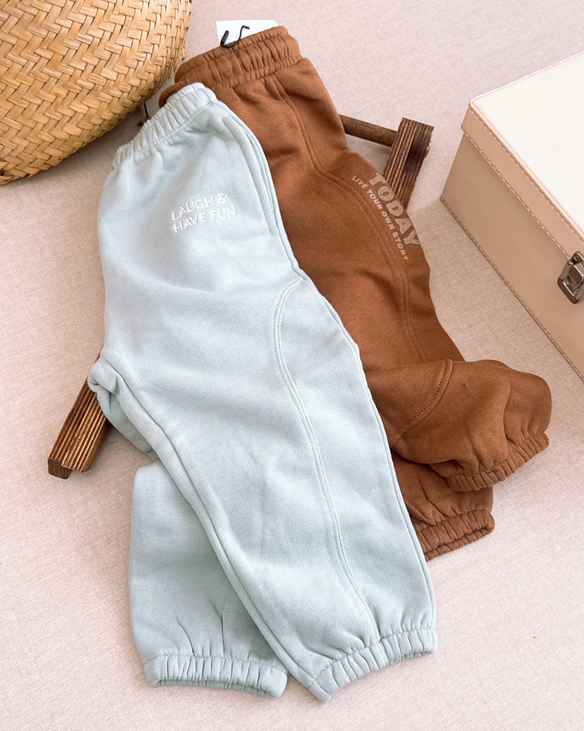 شلوار بچه گانه برند zara مدل رنگی