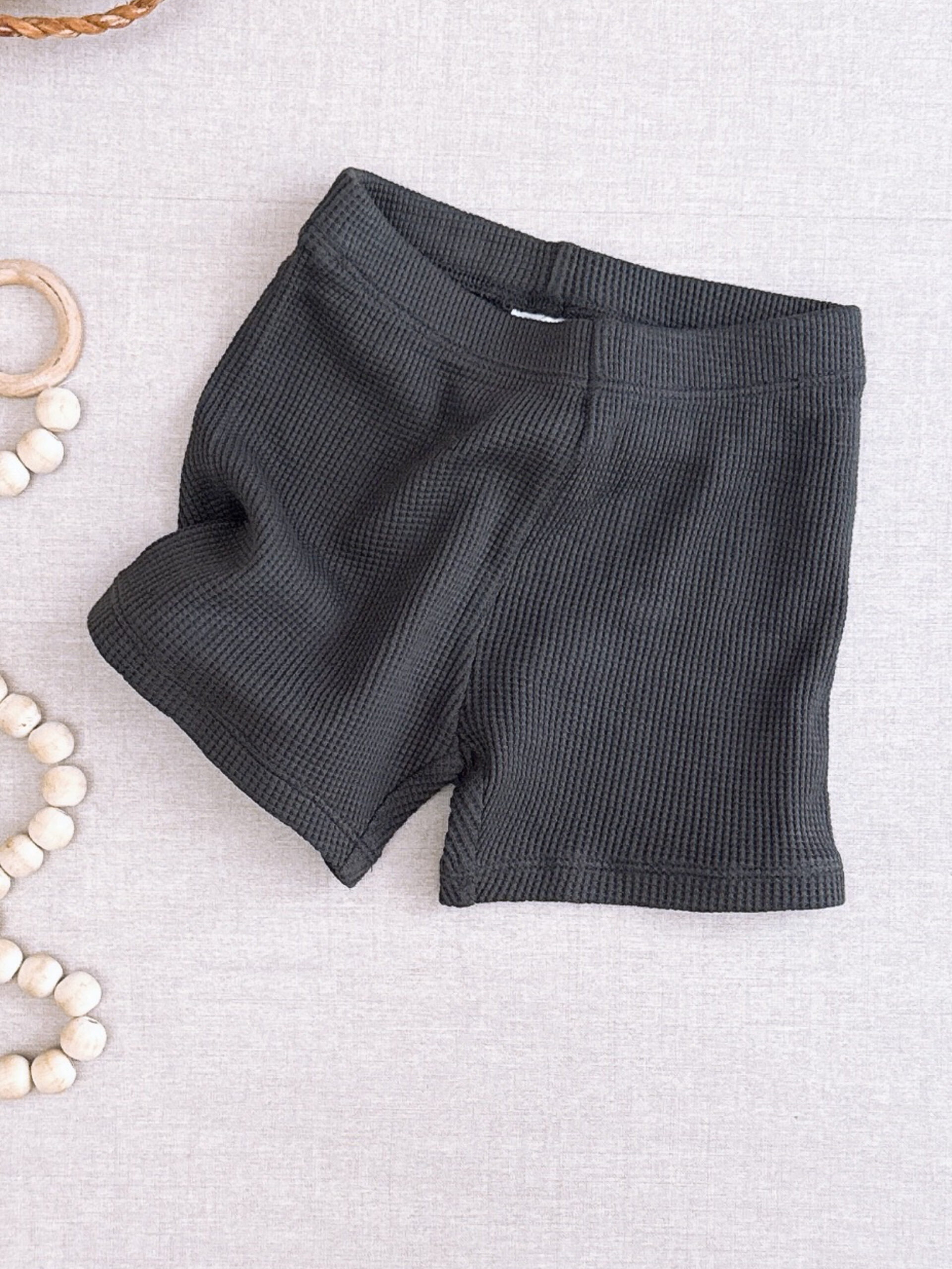 شلوارک برند H&M مدل بیسکوییتی - Image 3