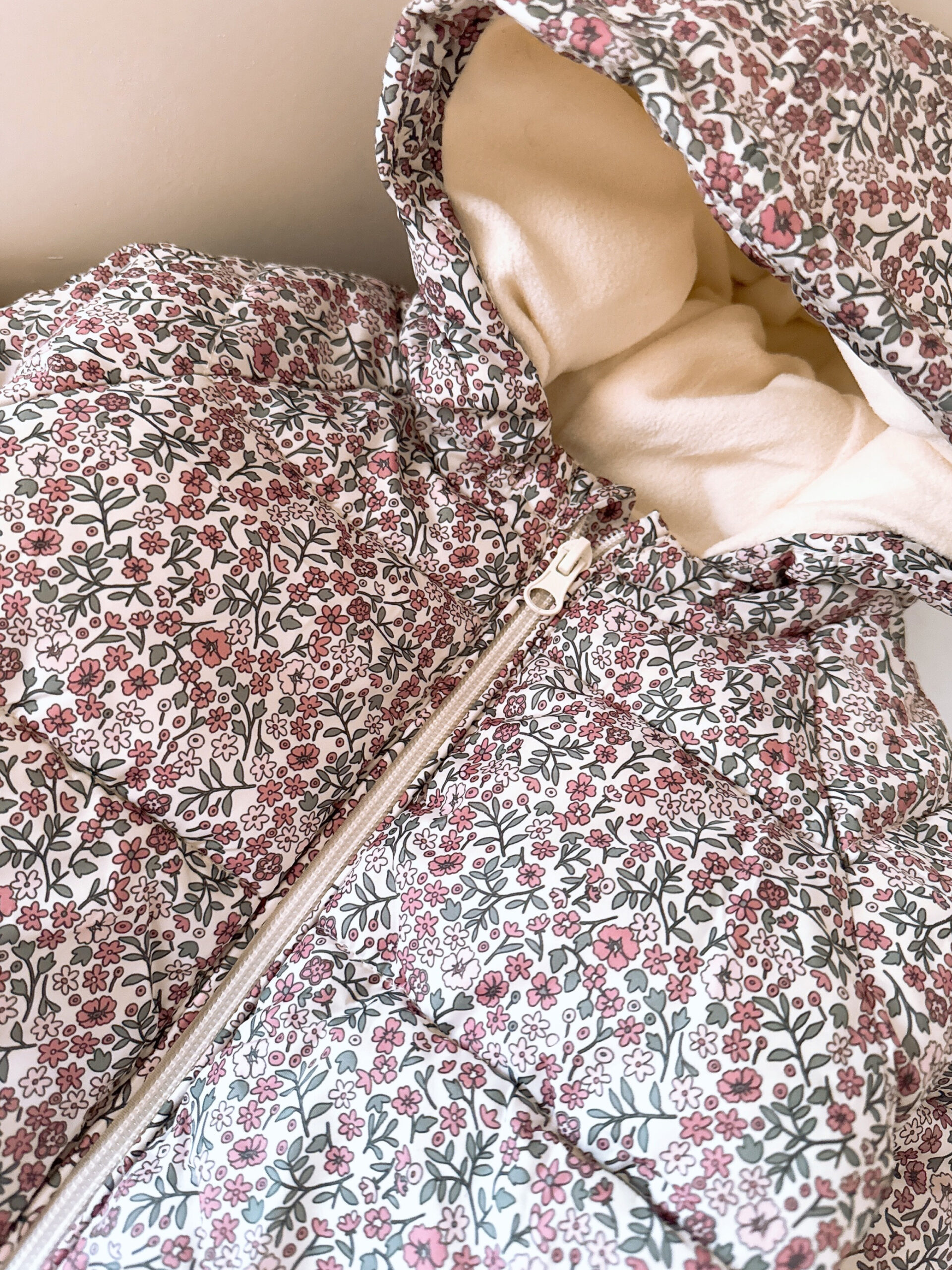 کاپشن دخترانه برند Kiabi مدل گلریز - Image 2